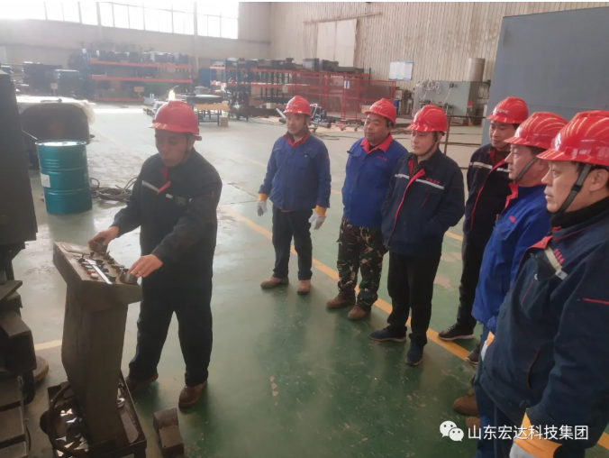 开云(中国)落实“开工第一课”活动